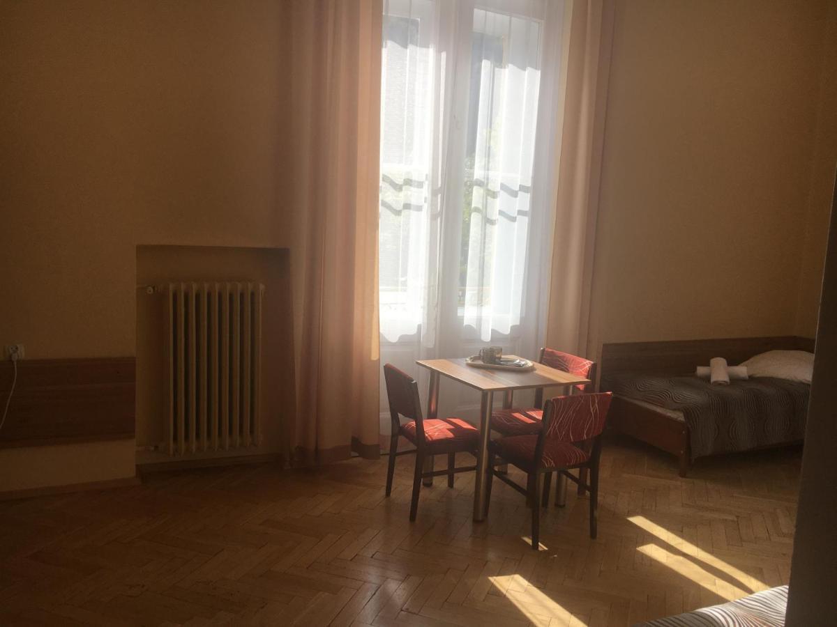 Stary Dom Zdrojowy Hotell Krynica Zdroj Eksteriør bilde