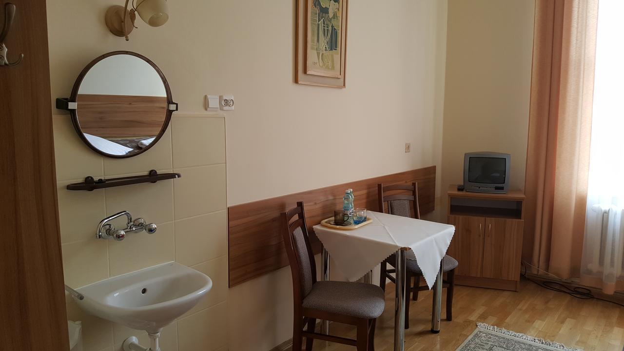 Stary Dom Zdrojowy Hotell Krynica Zdroj Eksteriør bilde