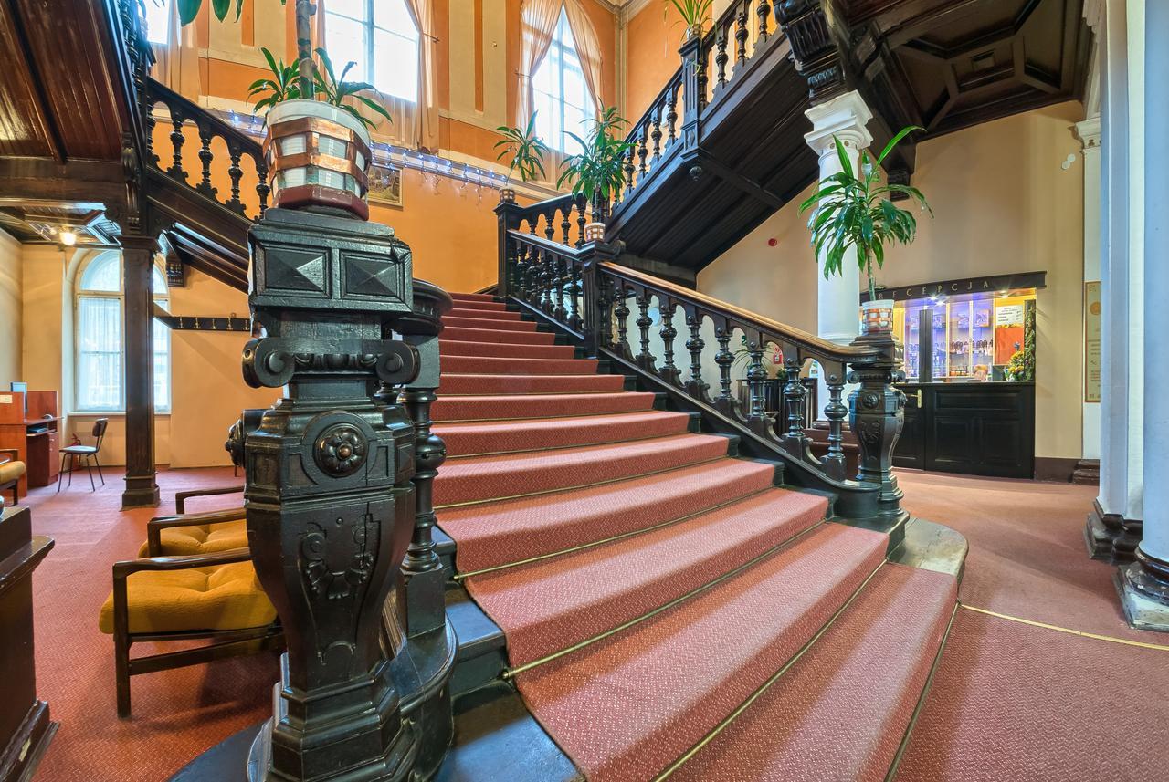 Stary Dom Zdrojowy Hotell Krynica Zdroj Eksteriør bilde