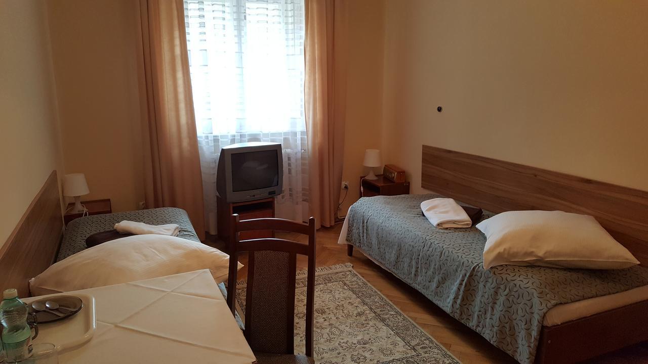 Stary Dom Zdrojowy Hotell Krynica Zdroj Eksteriør bilde
