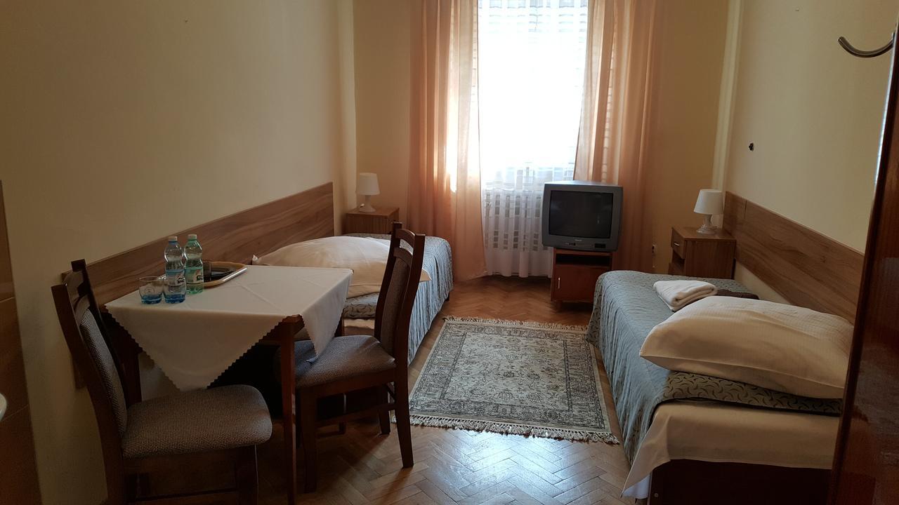 Stary Dom Zdrojowy Hotell Krynica Zdroj Eksteriør bilde