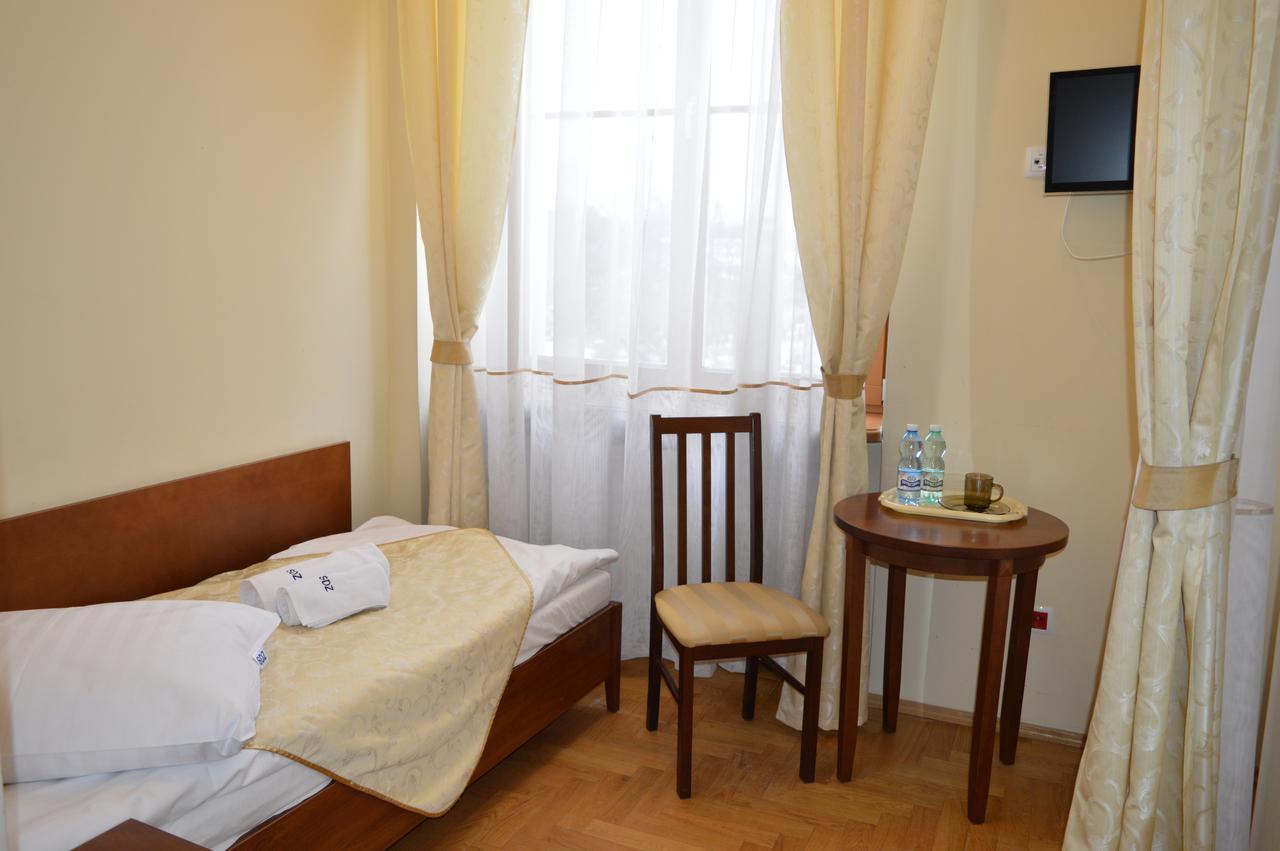 Stary Dom Zdrojowy Hotell Krynica Zdroj Eksteriør bilde